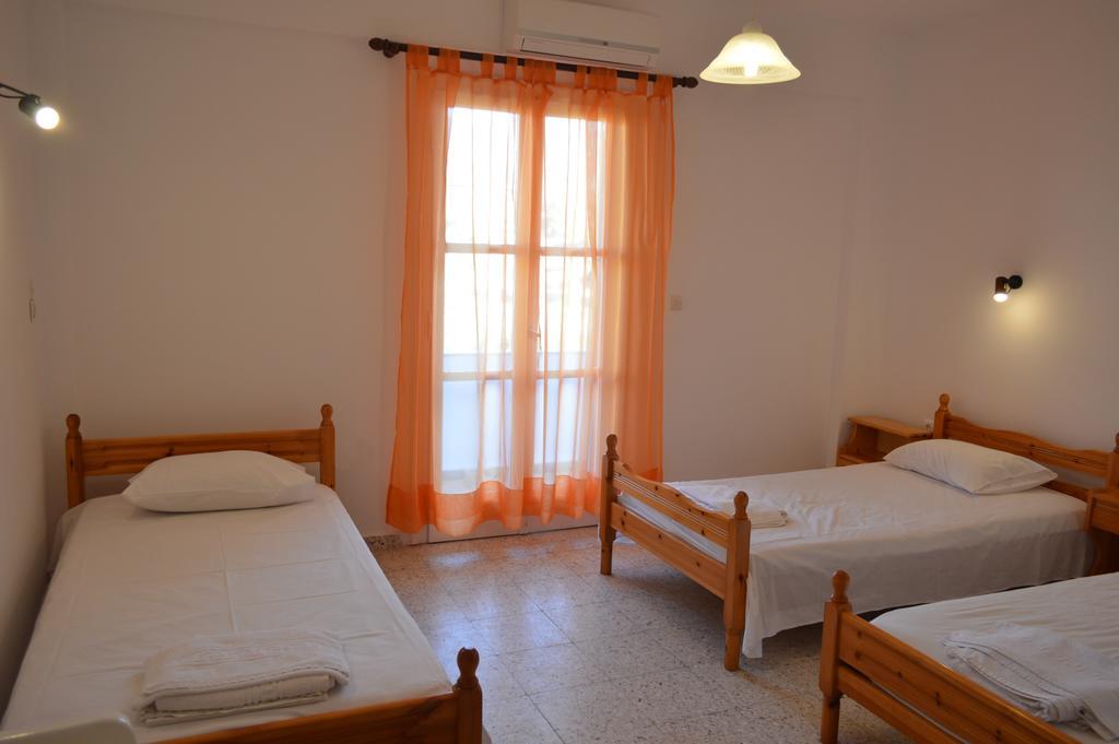 Koukos Hotel Agia Theodoti Exterior photo
