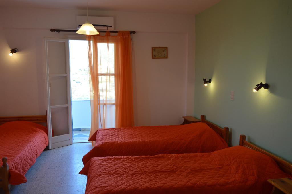 Koukos Hotel Agia Theodoti Exterior photo